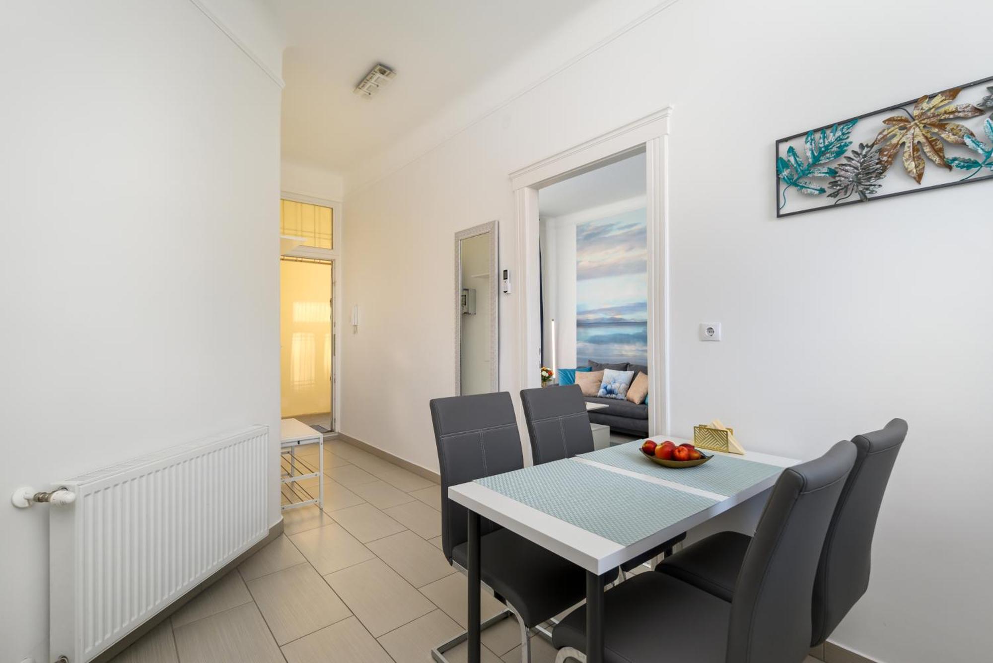 Oasis 2 Bd Apartamento