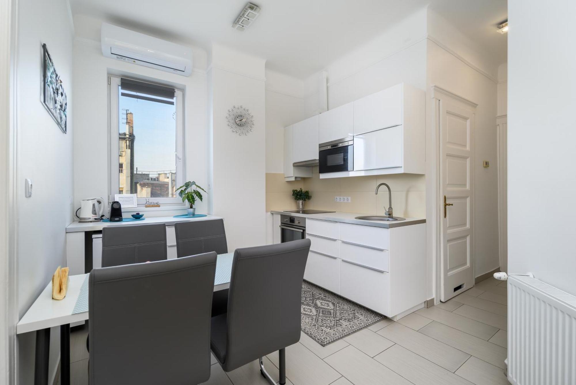 Central Oasis 2Br Apartment Apartamento